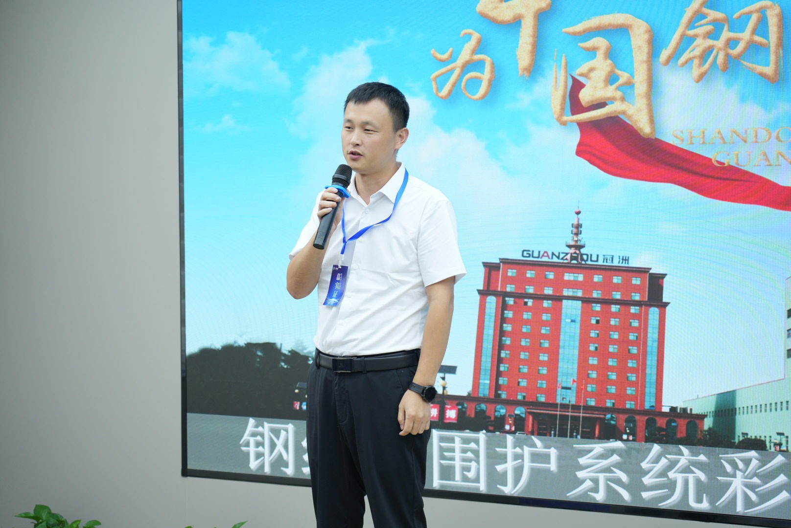 李林涛.jpg 李林涛.jpg